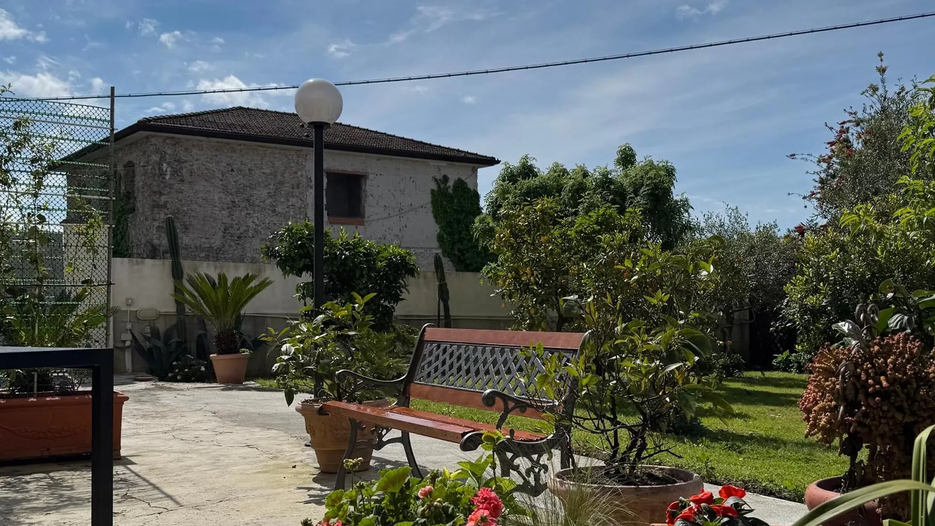 Appartamento Ca Insulae Luni 0*,  Italia